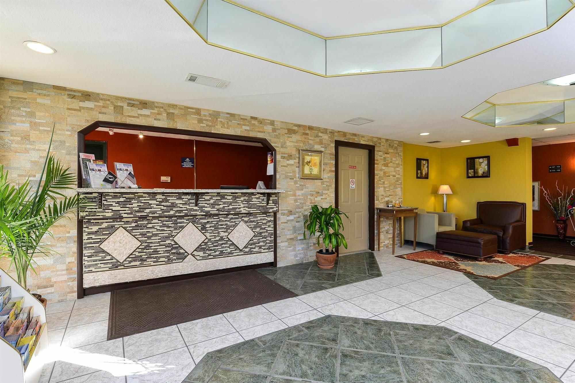 Travel Inn Winter Haven Eksteriør billede